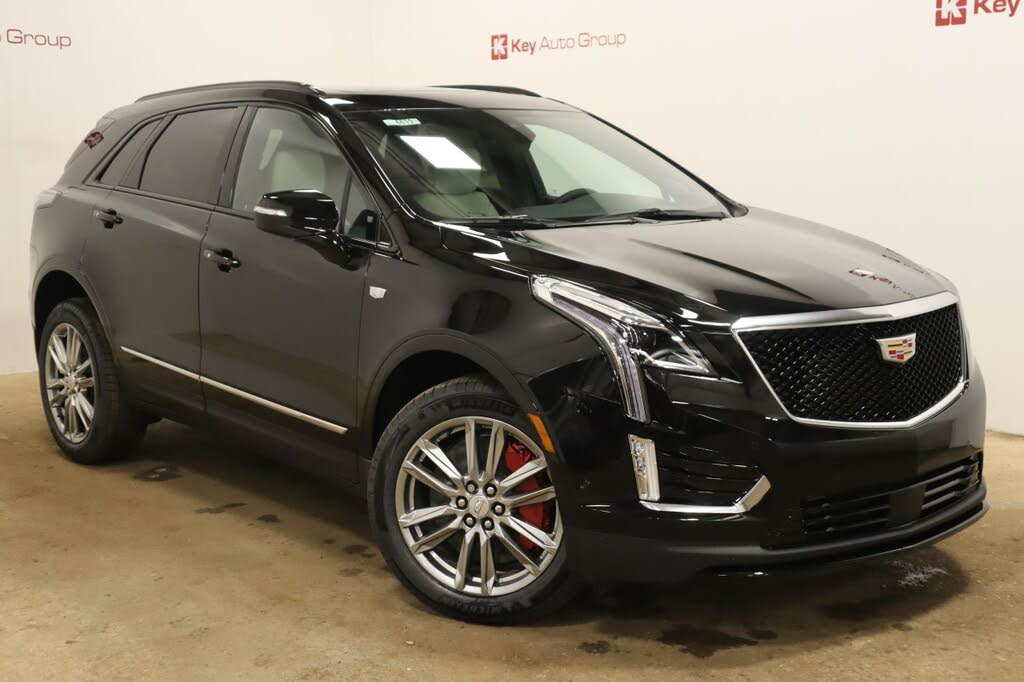 2025 Cadillac XT5 Sport AWD