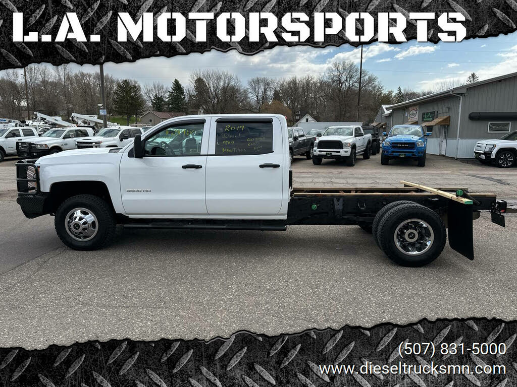 2017 Chevrolet Silverado 3500HD Work Truck Crew Cab LB DRW 4WD