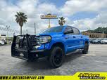Toyota Tundra SR5 CrewMax RWD