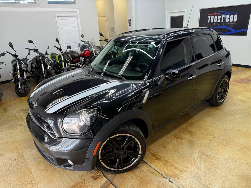 2016 MINI Countryman Cooper S FWD