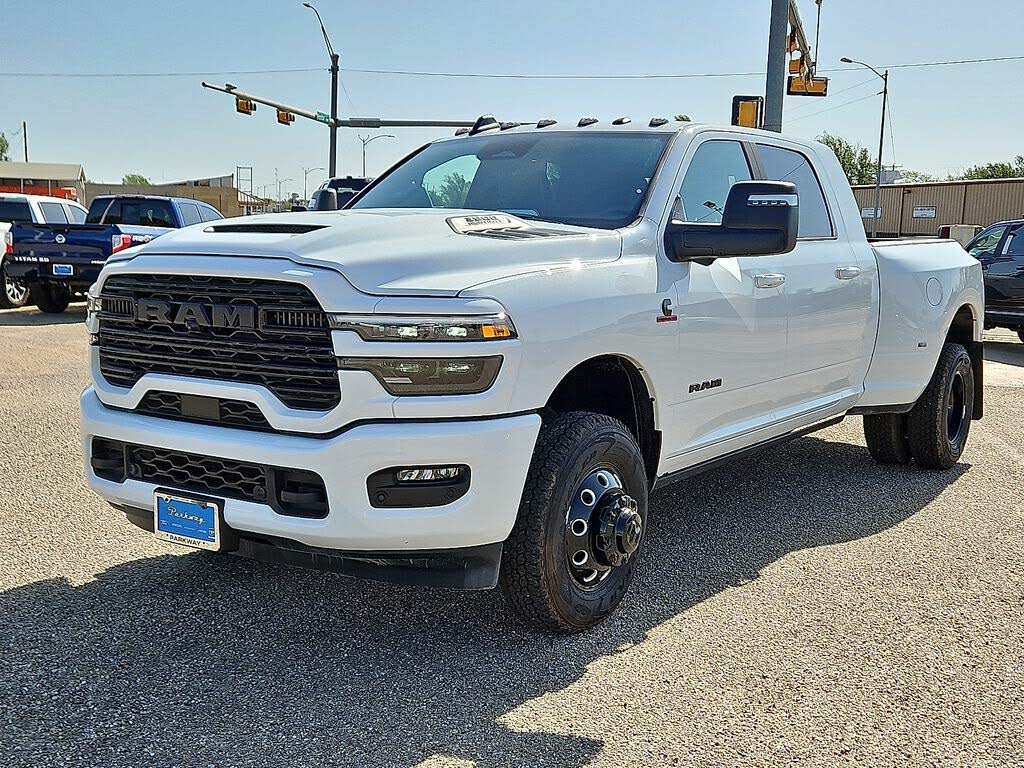 2025 RAM 3500 Laramie Mega Cab DRW 4WD