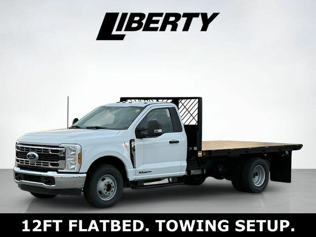 2024 Ford F-350 Super Duty Chassis XLT DRW RWD