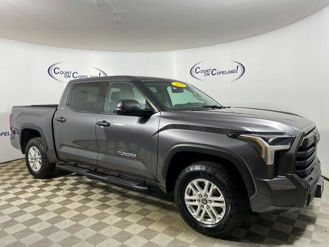 2023 Toyota Tundra SR5 CrewMax Cab 4WD