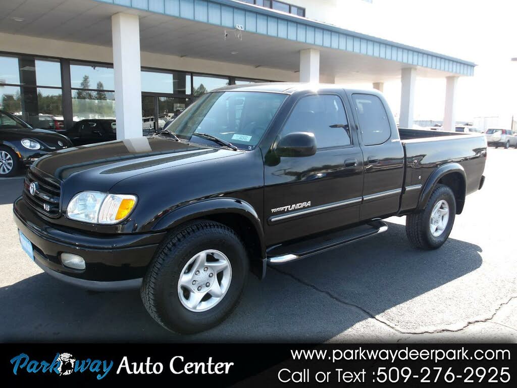 2002 Toyota Tundra V8 Limited 4 Door Access Cab 4WD