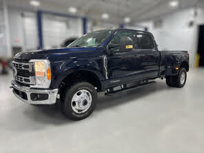 Ford F-350 Super Duty XLT Crew Cab LB DRW 4WD