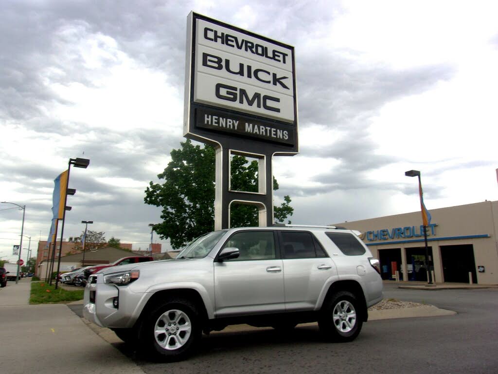 2022 Toyota 4Runner SR5 Premium 4WD