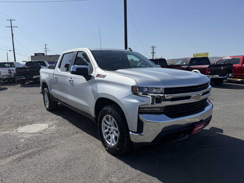 2022 Chevrolet Silverado 1500 LT Crew Cab 4WD