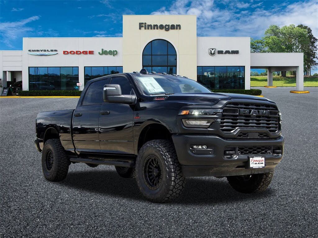 2025 RAM 2500 Tradesman Crew Cab 4WD