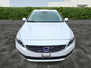 Volvo V60 T5 Premier AWD