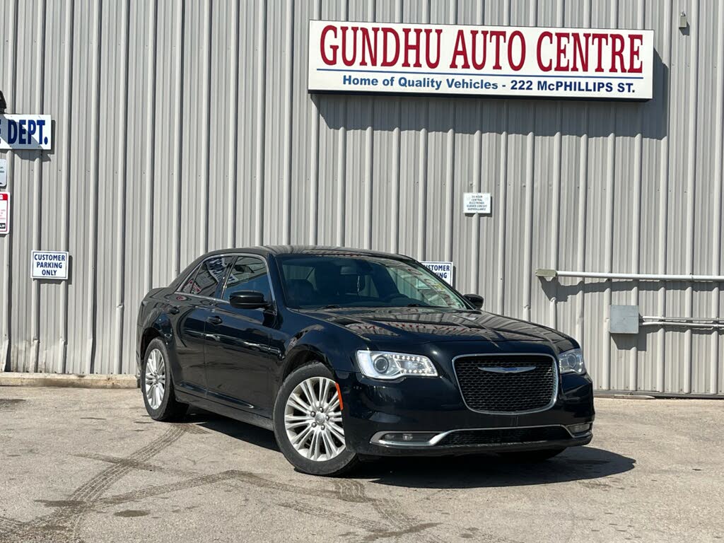 2018 Chrysler 300 Touring AWD