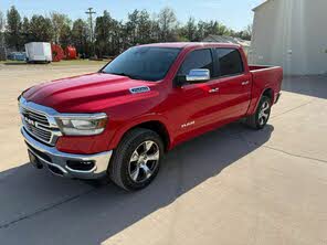 RAM 1500 Laramie Crew Cab 4WD