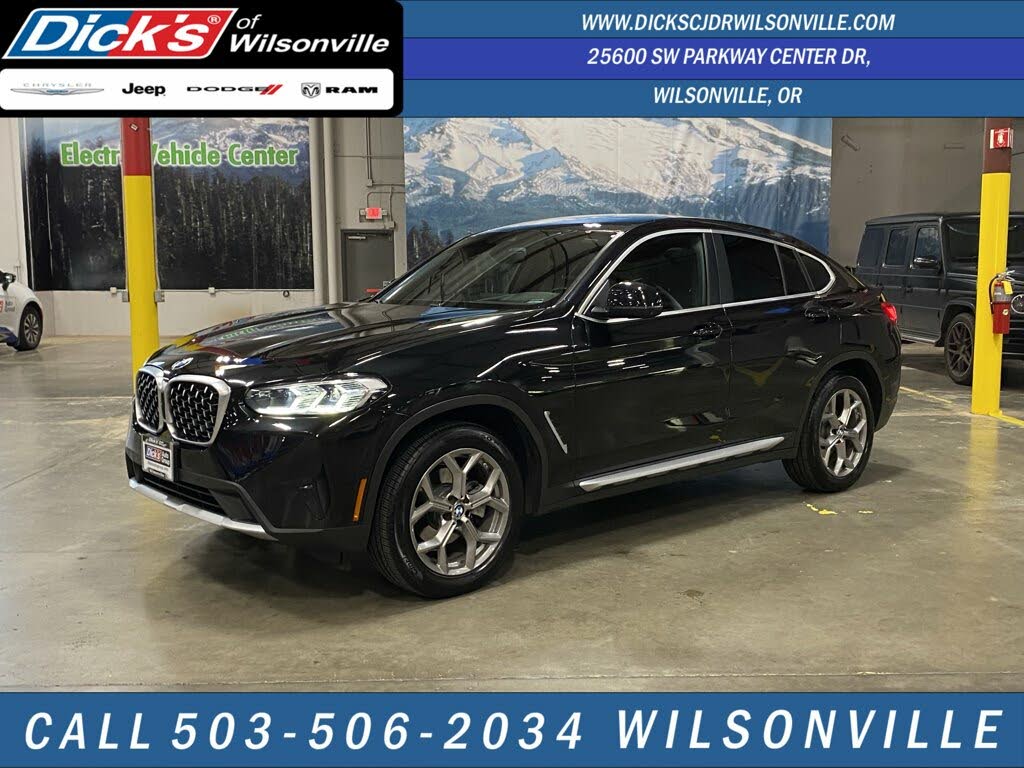 2022 BMW X4 xDrive30i AWD
