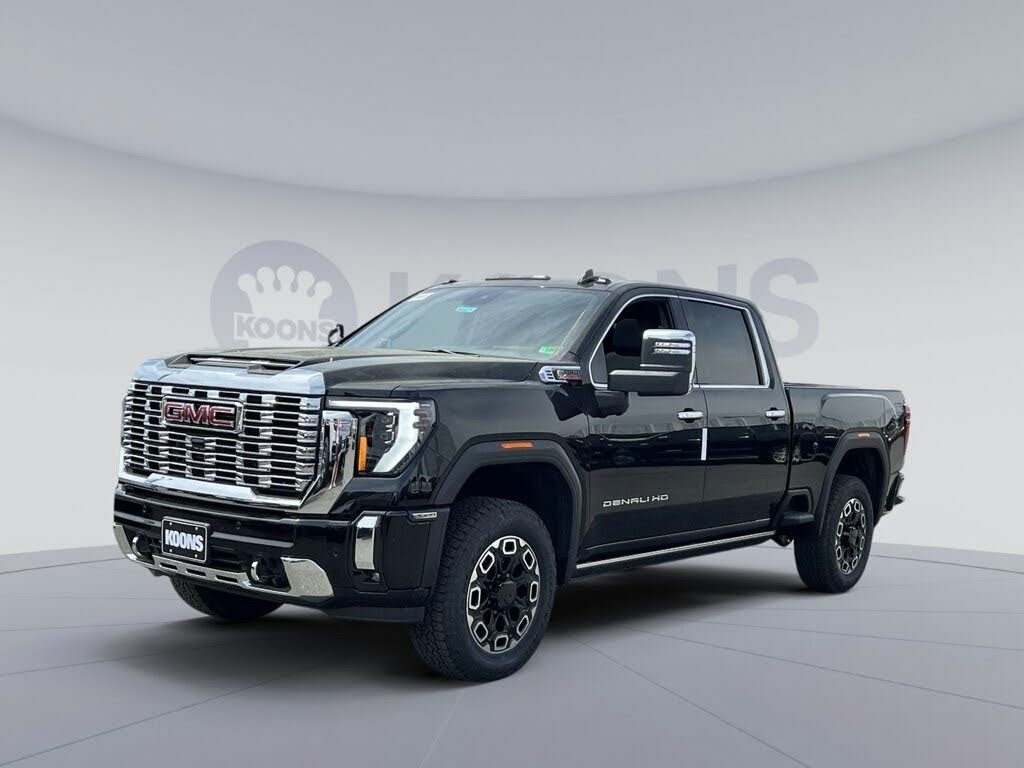 2025 GMC Sierra 2500HD Denali Crew Cab 4WD
