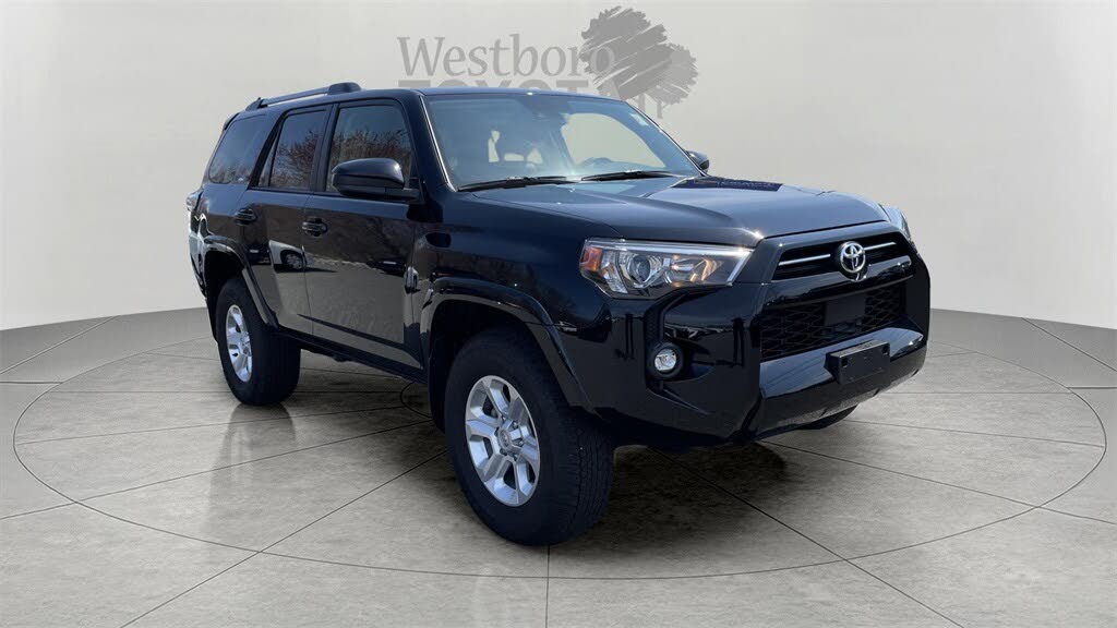 2024 Toyota 4Runner SR5 4WD