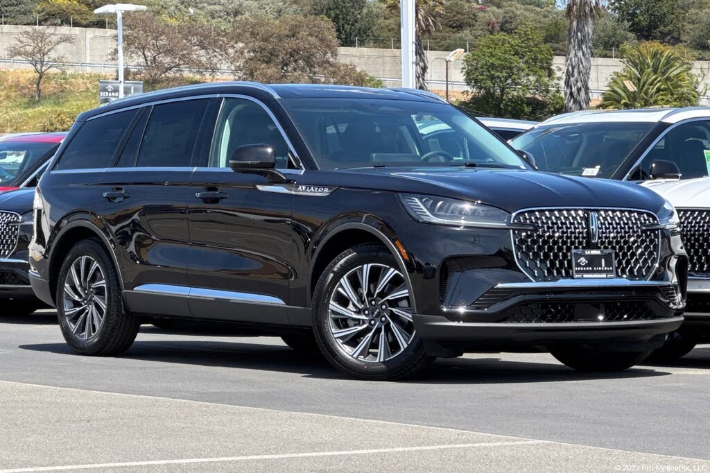 2025 Lincoln Aviator Premiere RWD