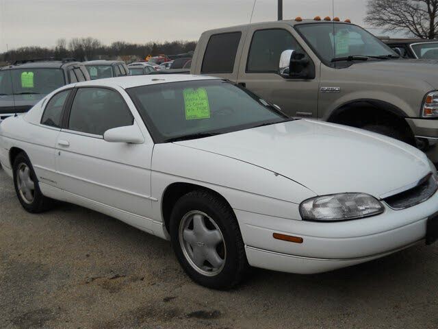1999 Chevrolet Monte Carlo LS FWD