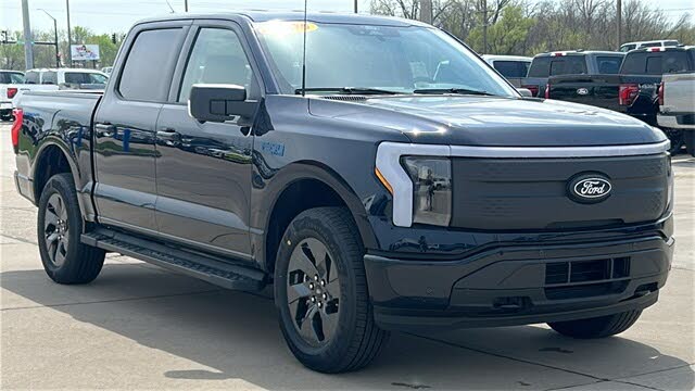 2025 Ford F-150 Lightning Flash SuperCrew AWD