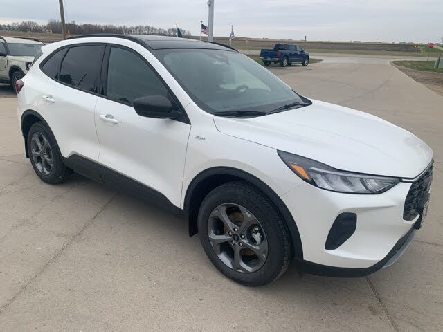 2025 Ford Escape ST-Line AWD