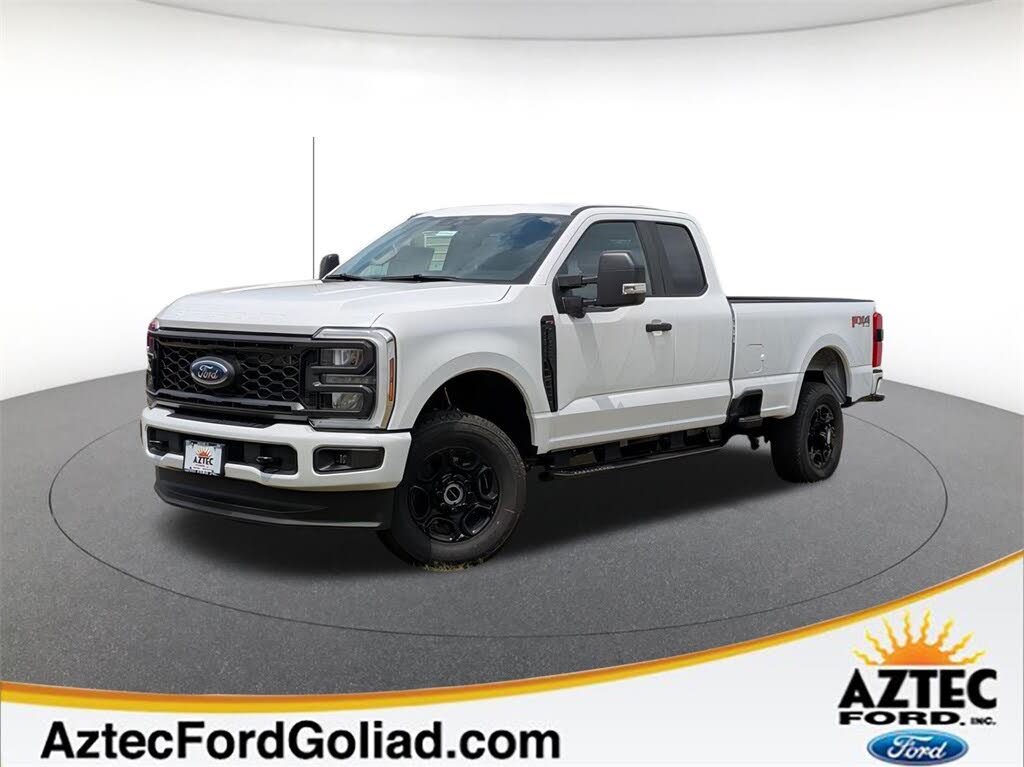 2025 Ford F-350 Super Duty XL SuperCab LB 4WD