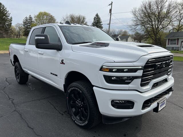 2025 RAM 2500 Laramie Crew Cab 4WD