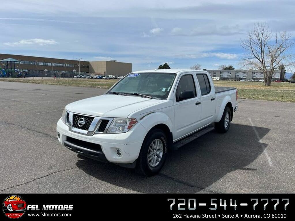 2017 Nissan Frontier SV V6 Crew Cab 4WD