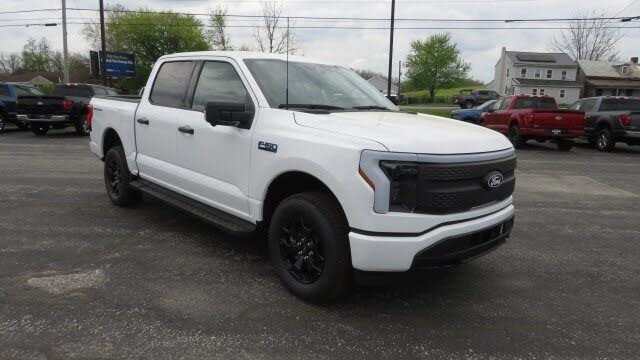2025 Ford F-150 Lightning XLT SuperCrew AWD