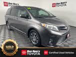 Toyota Sienna XLE 7-Passenger FWD with Auto-Access Seat