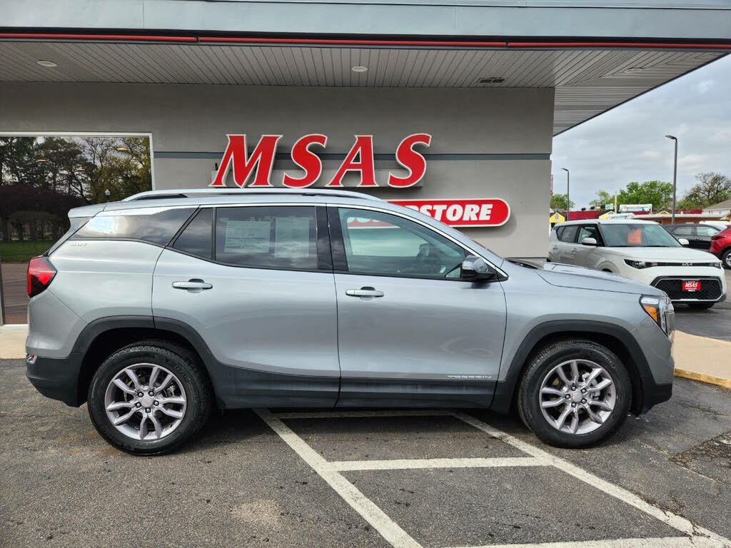 2024 GMC Terrain SLT AWD
