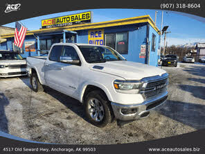 RAM 1500 Laramie Quad Cab 4WD