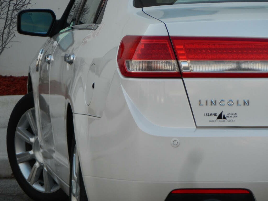 2010 Lincoln MKZ FWD