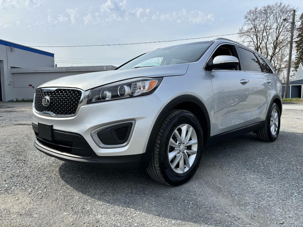 2016 Kia Sorento LX