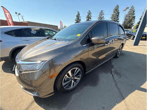 Honda Odyssey Touring FWD