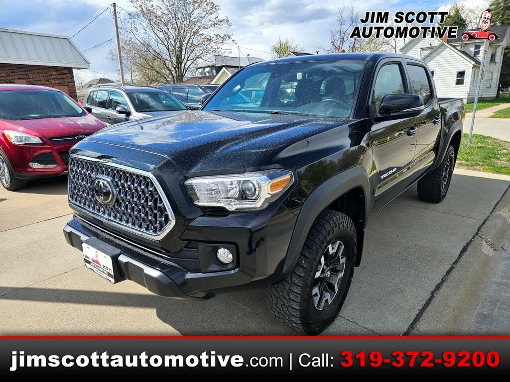 2019 Toyota Tacoma SR5 V6 Double Cab 4WD