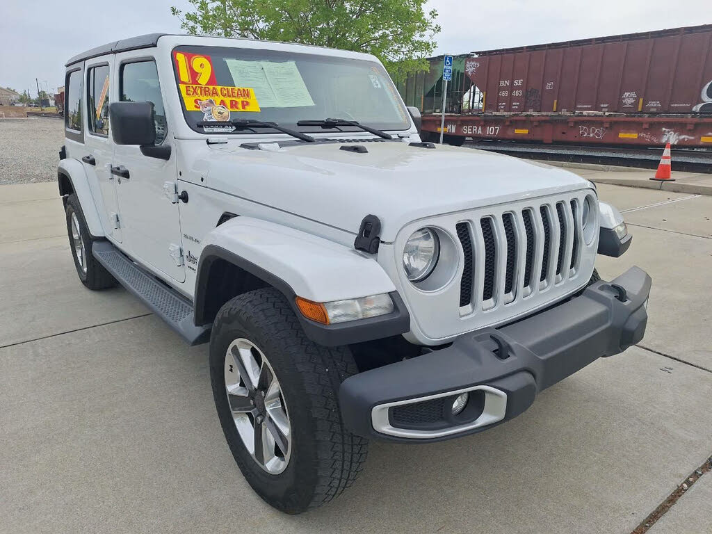 2019 Jeep Wrangler Unlimited Sahara 4WD