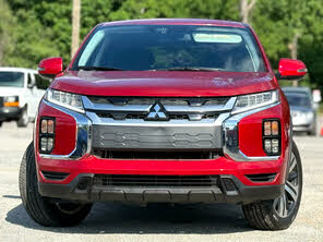 Mitsubishi Outlander Sport SE FWD