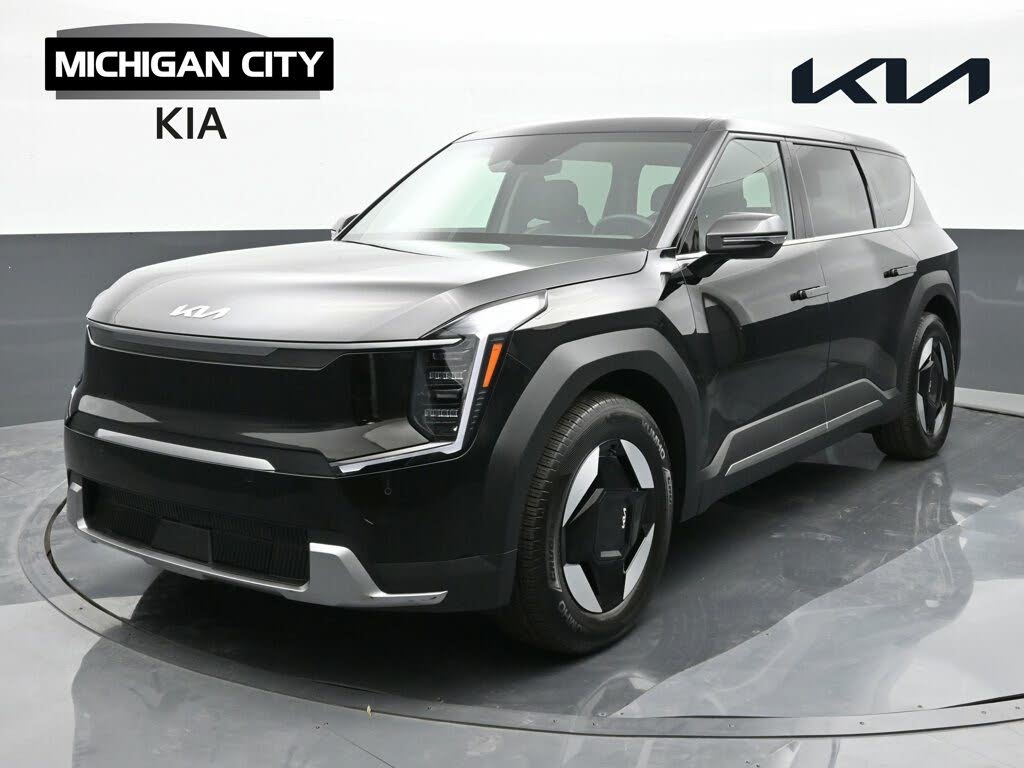 2024 Kia EV9 Light RWD