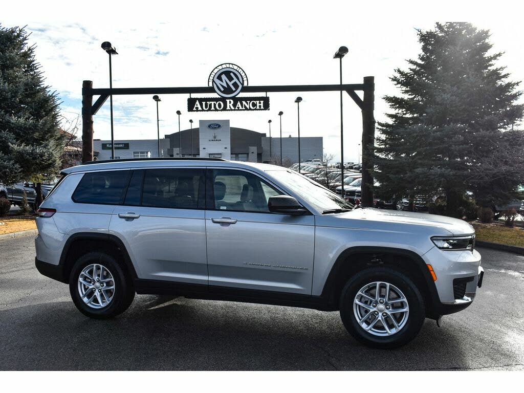 2025 Jeep Grand Cherokee L Laredo 4WD
