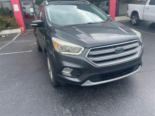 2017 Ford Escape Titanium FWD