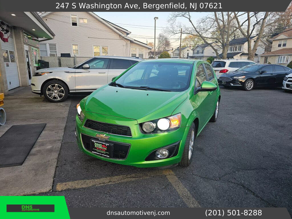 2014 Chevrolet Sonic LT Hatchback FWD