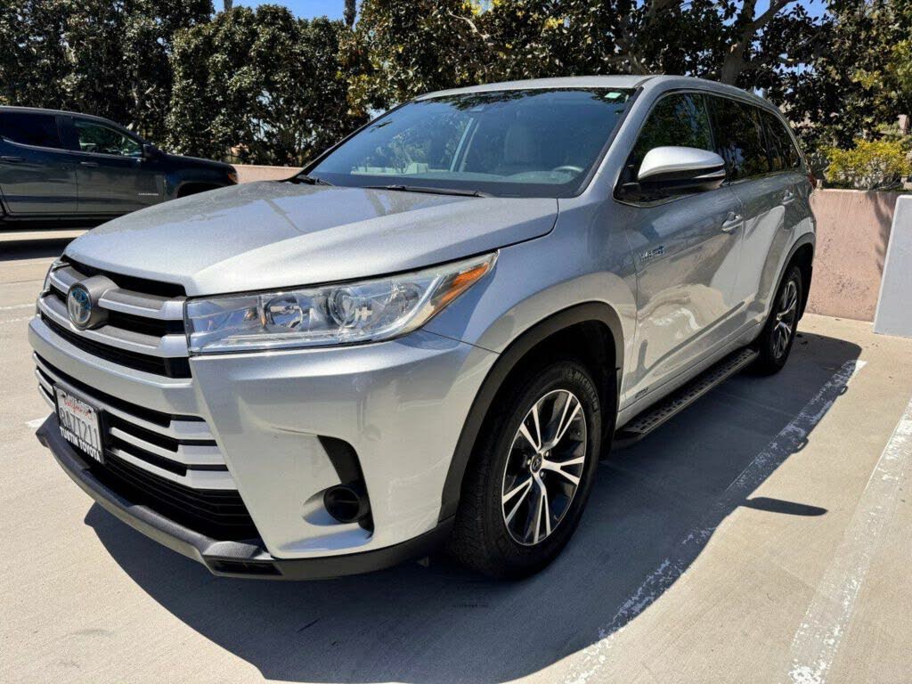 2018 Toyota Highlander Hybrid LE