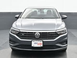 Volkswagen Jetta R-Line FWD