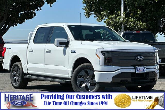 2025 Ford F-150 Lightning Lariat SuperCrew AWD
