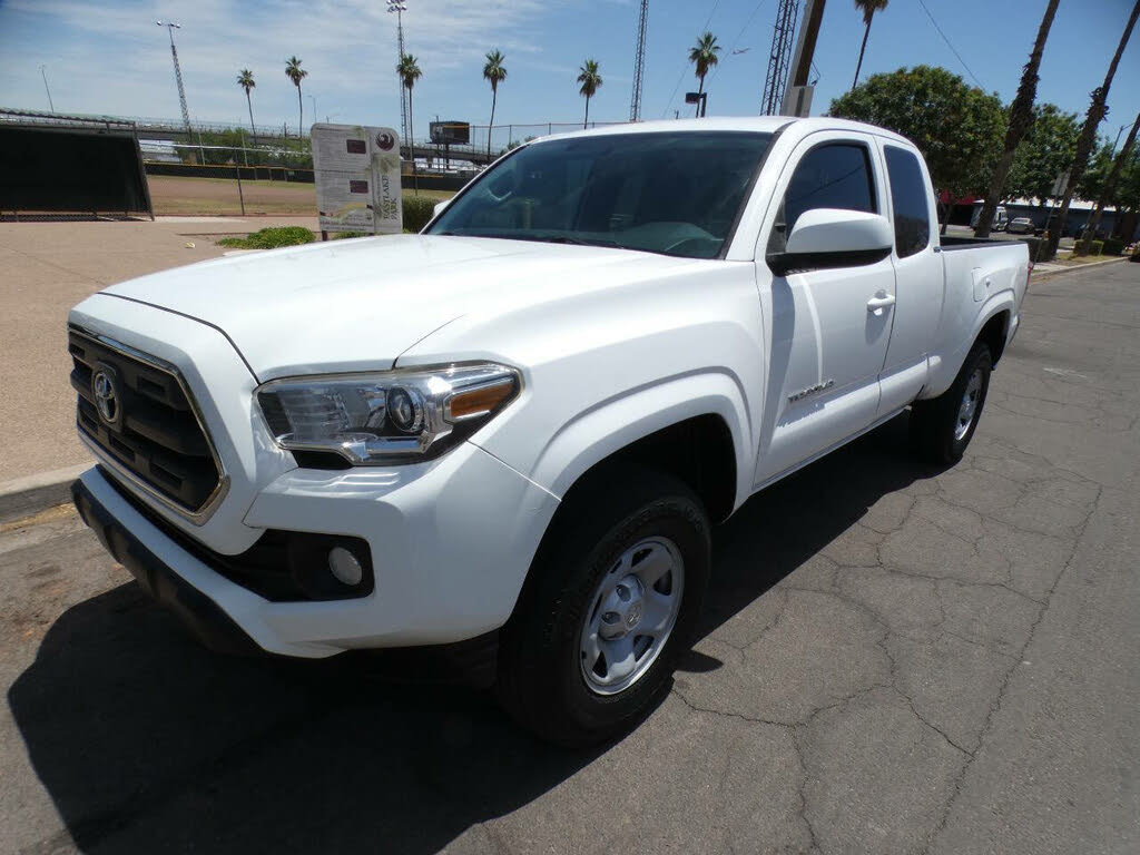 2016 Toyota Tacoma Access Cab V6 SR5