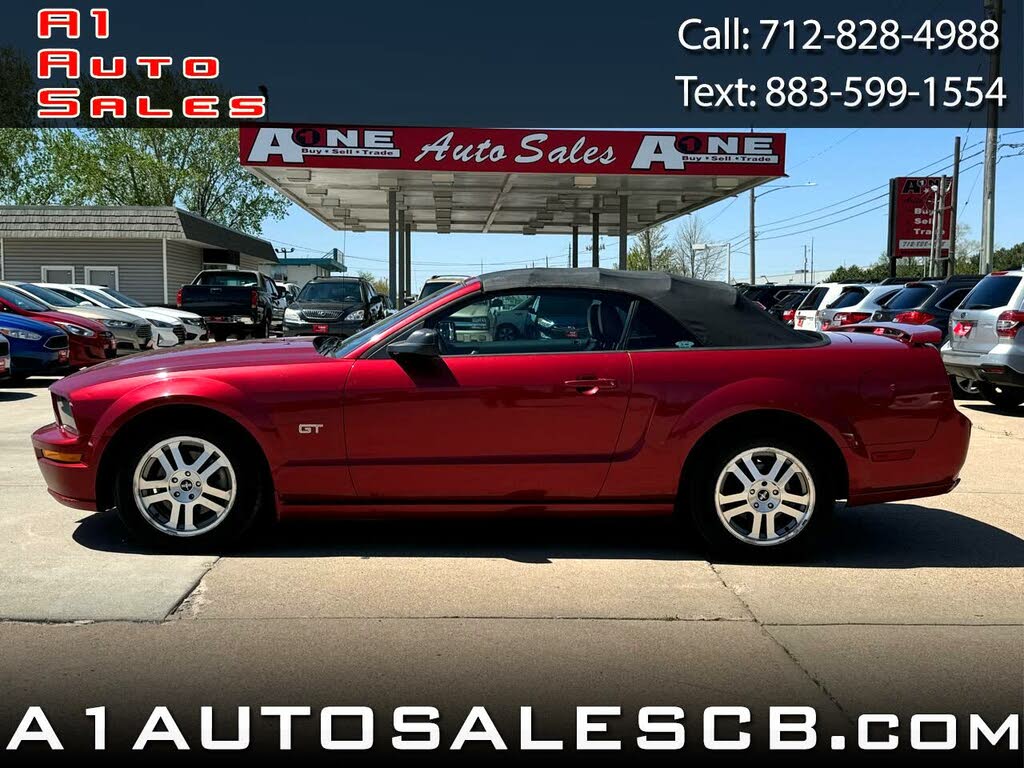2006 Ford Mustang GT Deluxe Convertible RWD