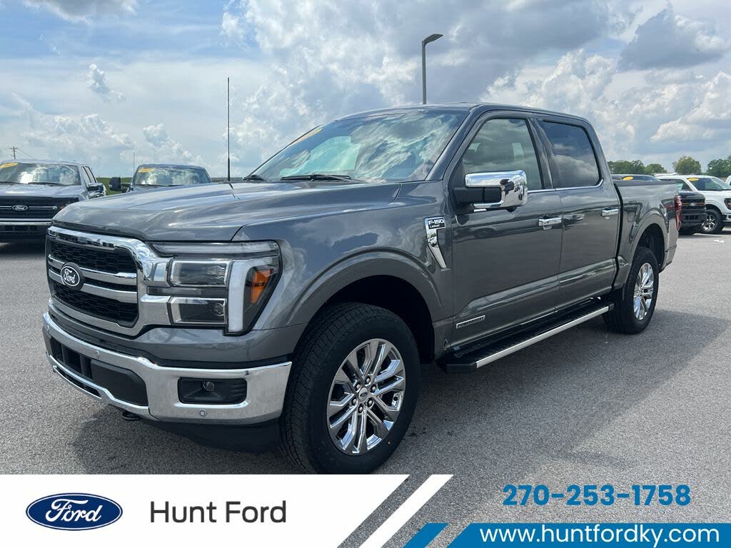 2025 Ford F-150 Lariat SuperCrew 4WD