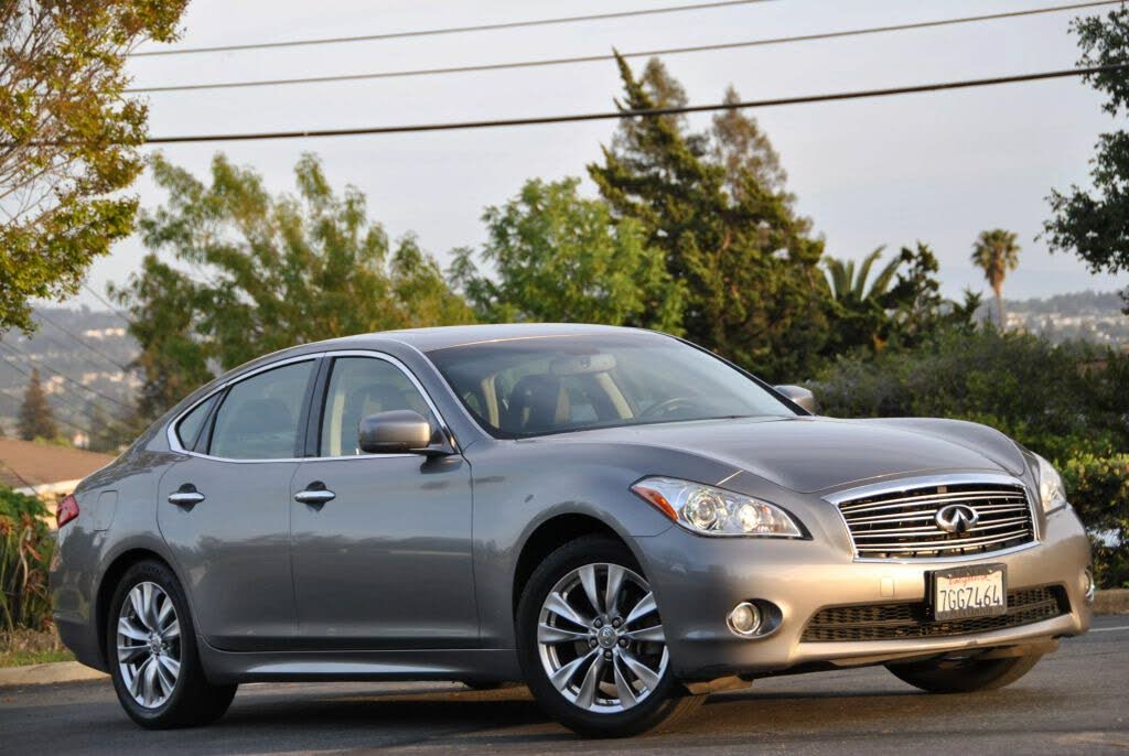 2013 INFINITI M37 RWD