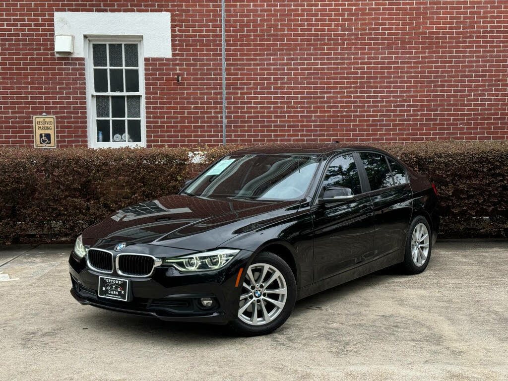 2018 BMW 3 Series 320i Sedan RWD