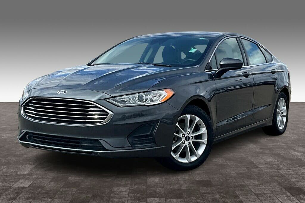 2020 Ford Fusion SE FWD