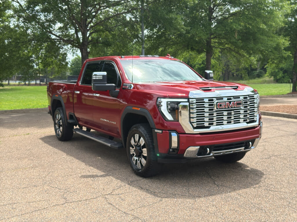 2024 GMC Sierra 2500HD Denali Crew Cab 4WD