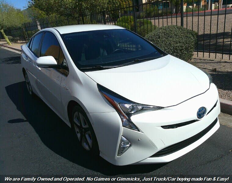 2018 Toyota Prius Four Touring FWD